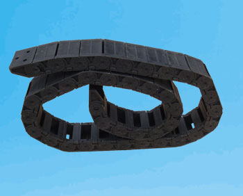 TP18 塑料拖链（桥式）